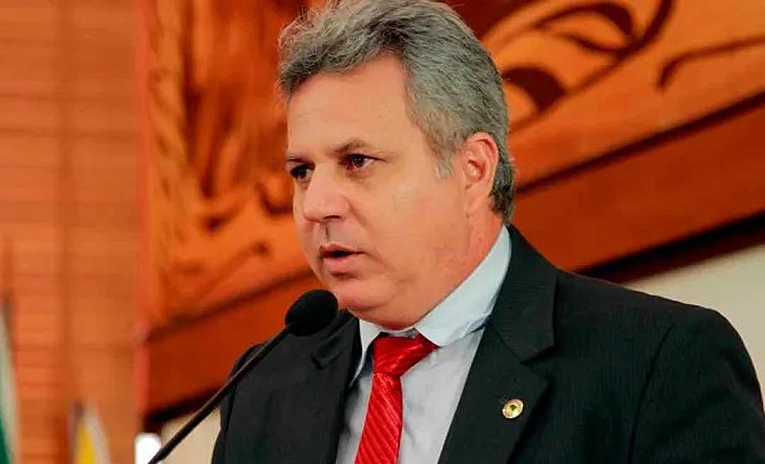 Lourival Marques questiona troca-troca de secretários de Produção e dispara: “produtores continuam sem apoio”